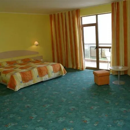 Отель Berlin Park