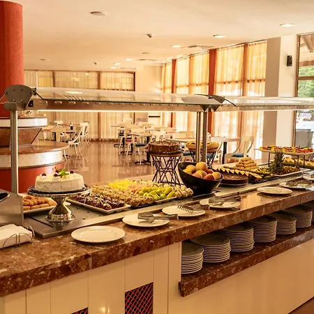 Hotel Berlin Park Golden Sands