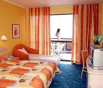 Berlin Park 4*