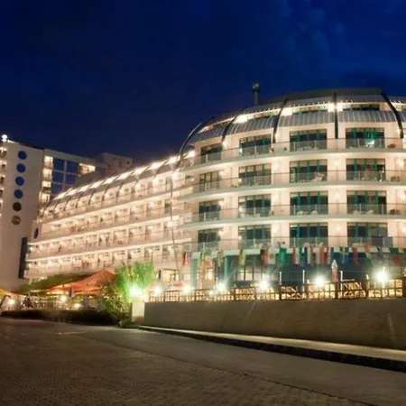 Berlin Park Hotel Złote Piaski